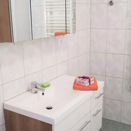 公寓 Alexandra - 13-10 *